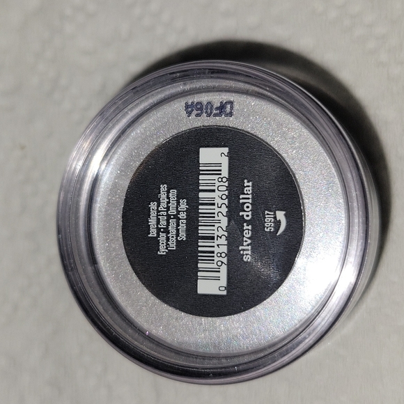bareMinerals Other - Bare Minerals Loose Mineral Eyeshadow in Silver Dollar
